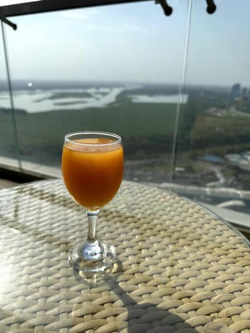 Cloud Stay@41St Floor Noida Exterior foto